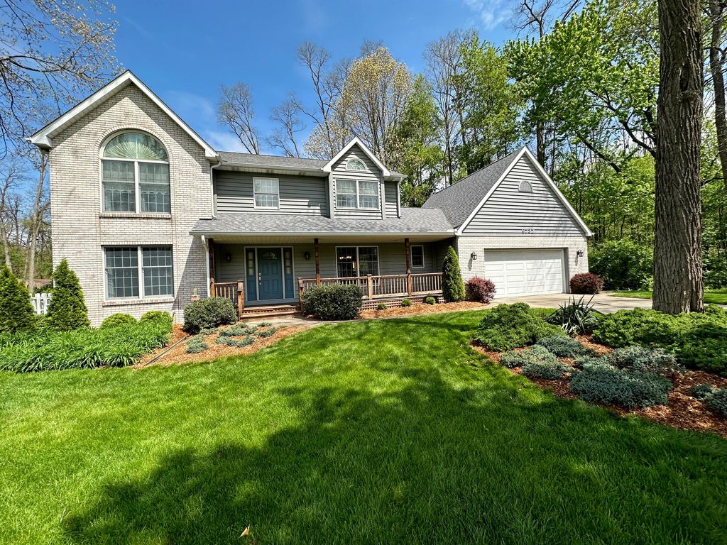 Photo of 6732 Vienna Avenue, Portage, IN 46368 (MLS # 838879)