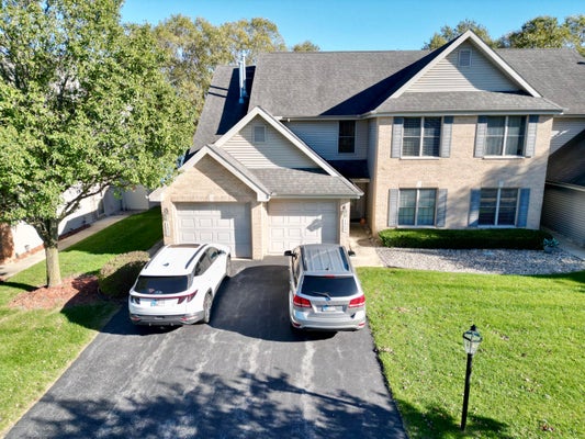 1467 LAKEWOOD LN # 3, SCHERERVILLE, IN 46375 - Image 539bbb7bf2d245f418fda0b9d6965bda/1996357146