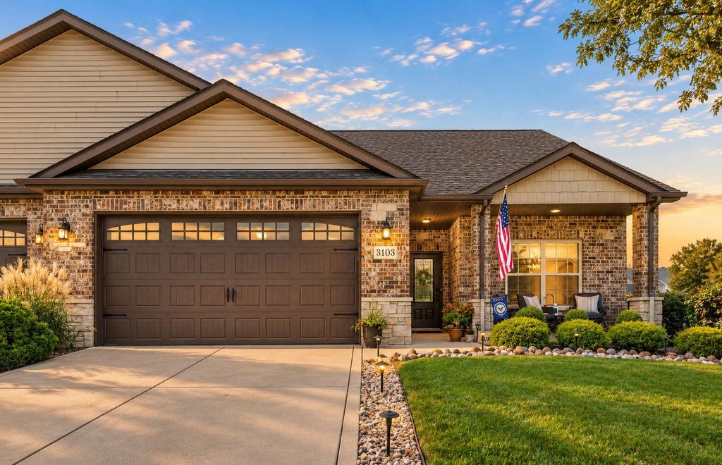 Photo of 3103 Winter Garden Drive, Valparaiso, IN 46385 (MLS # 845102)