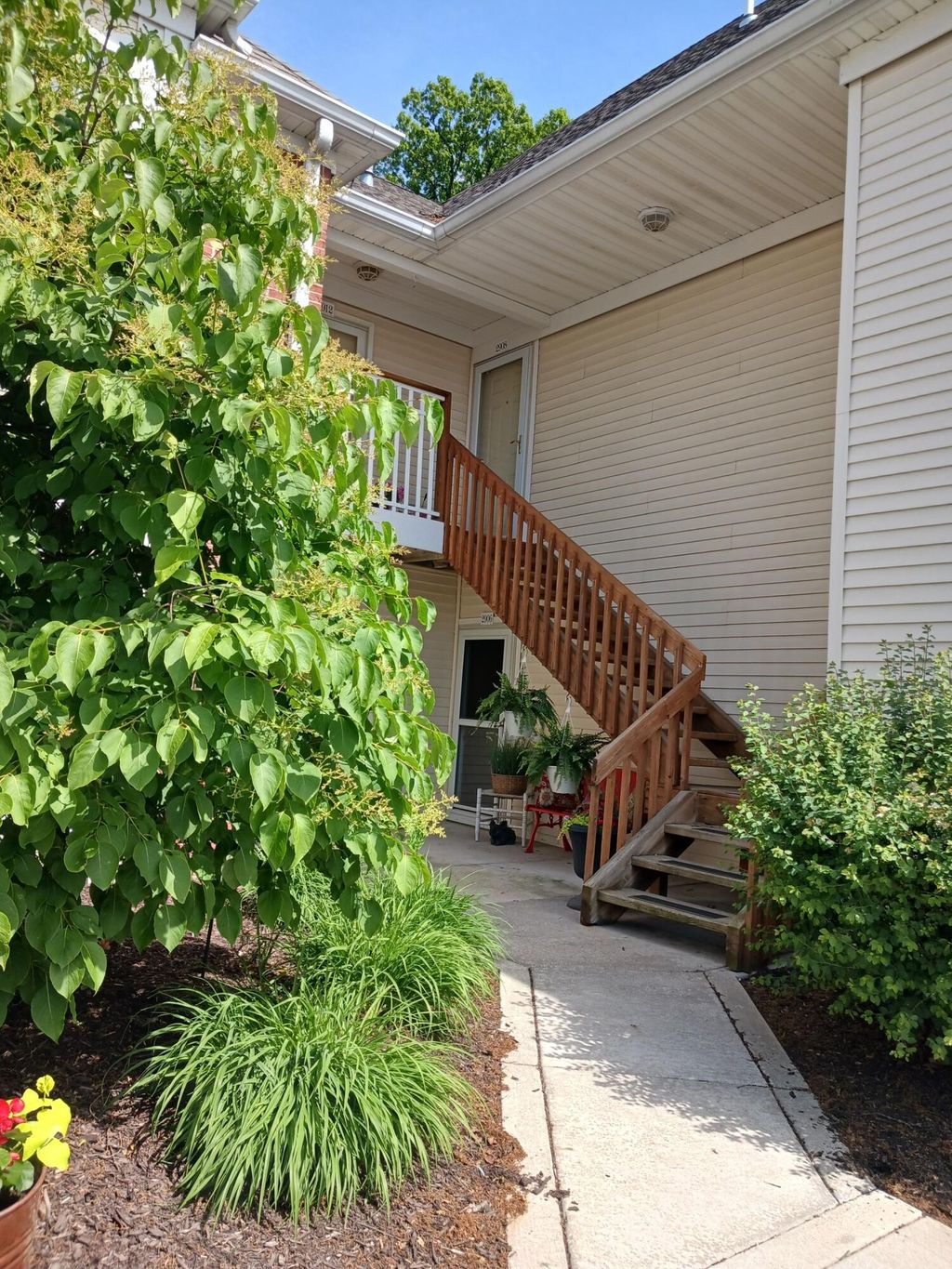 Photo of 2908 Foggy Glen Drive #2908, Valparaiso, IN 46385 (MLS # 836916)