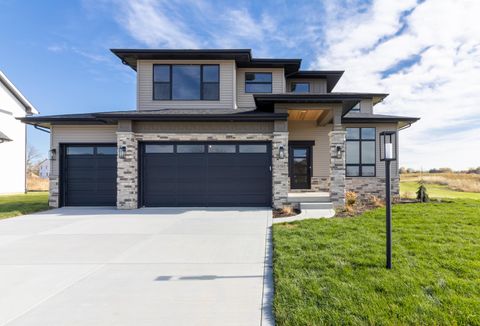 1757 Forest Ridge Drive, Valparaiso, IN 46385 - #: 810040