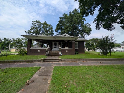 435 Hardin Blvd – Investment Home