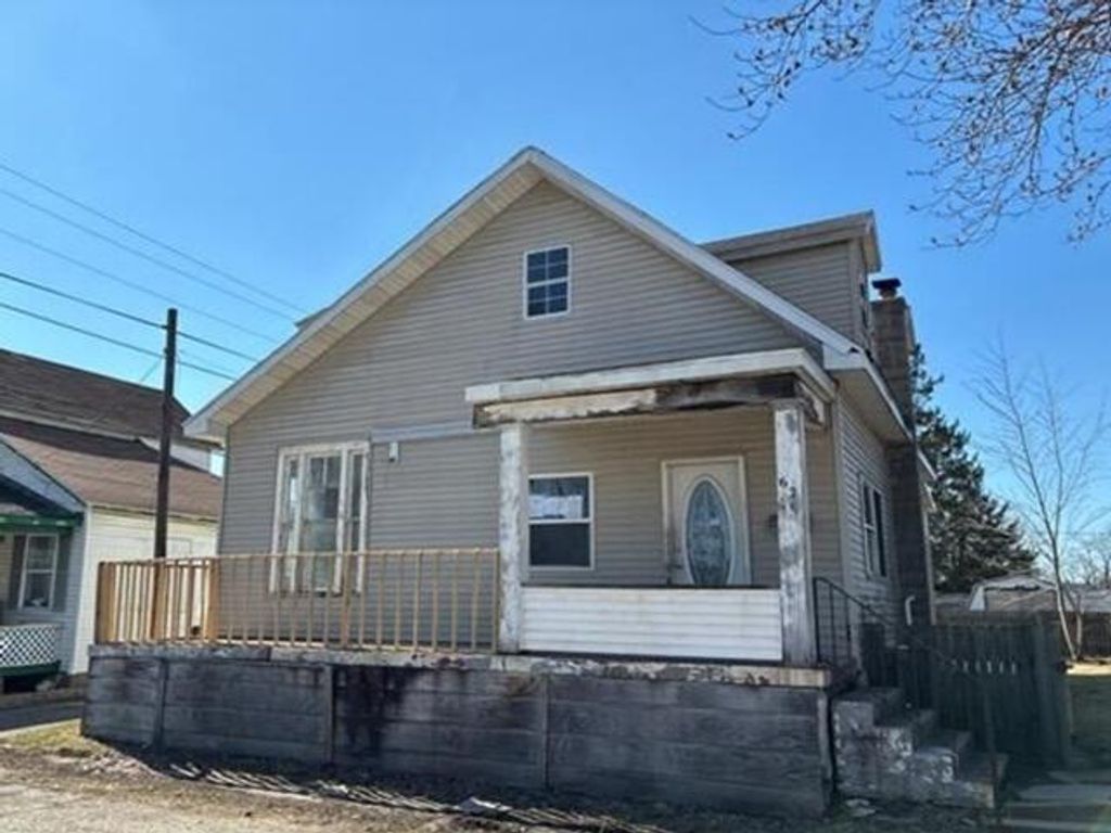 Photo of 62 S Wayne Street, Peru, IN 46970 (MLS # 835293)