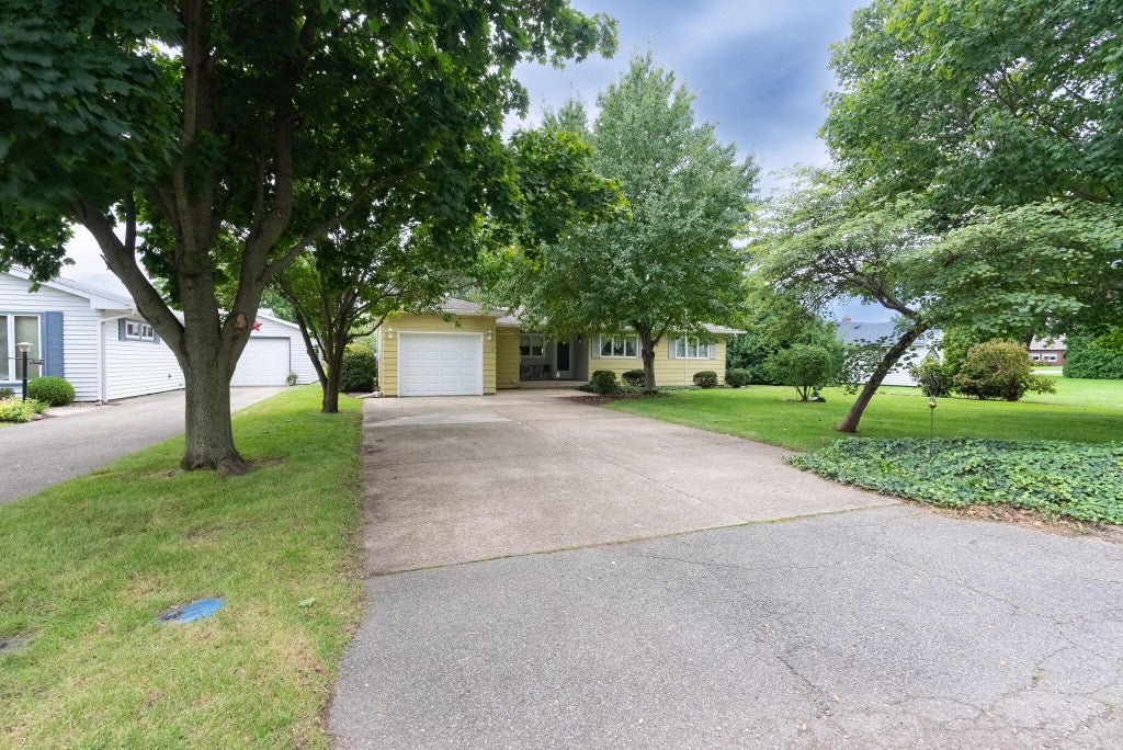 Photo of 114 Iowa Street, La Crosse, IN 46348 (MLS # 846123)