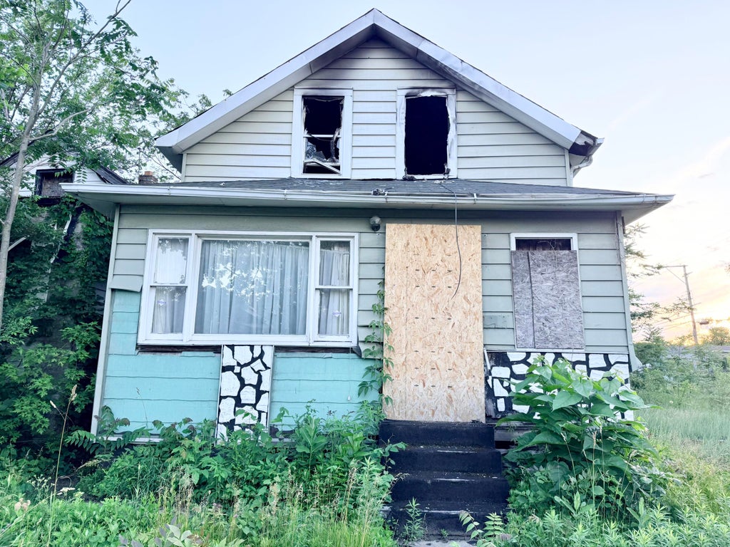 Photo of 2524 Tyler Street, Gary, IN 46407 (MLS # 840852)