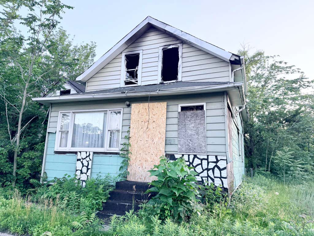 Photo of 2524 Tyler Street, Gary, IN 46407 (MLS # 840852)