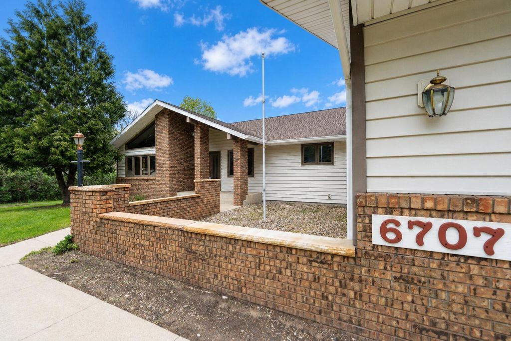 Photo of 6707 W 400 N, Michigan City, IN 46360 (MLS # 837065)