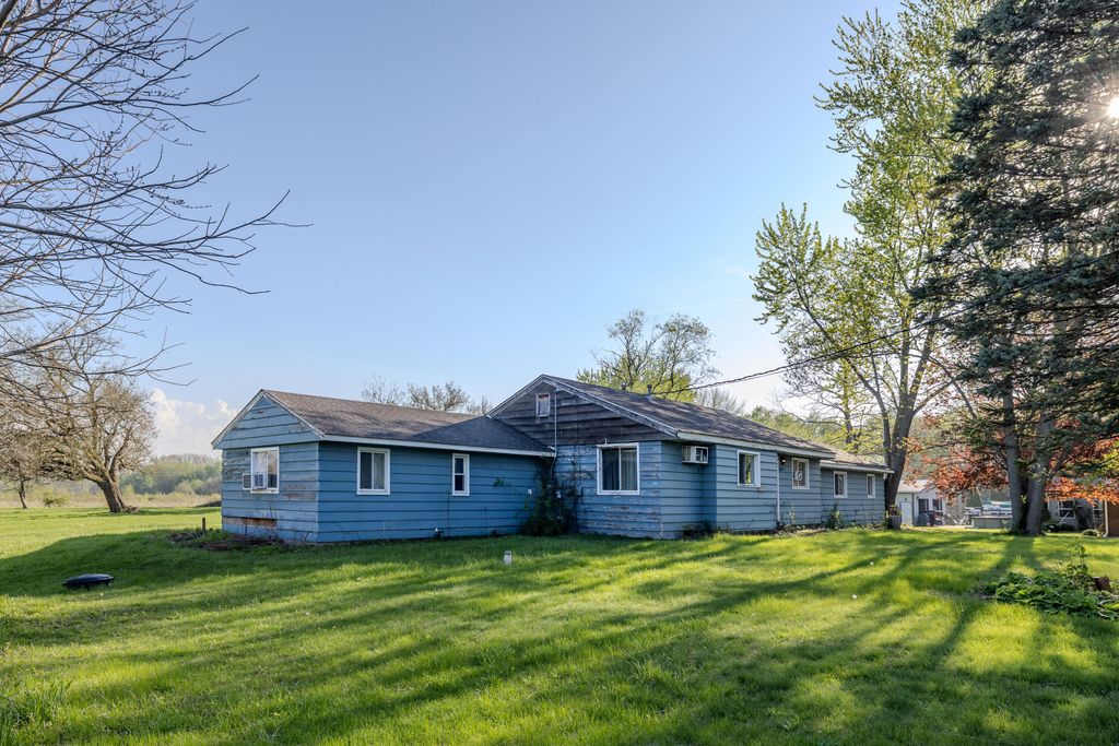 Photo of 6215 W Main Street, Lowell, IN 46356 (MLS # 837794)