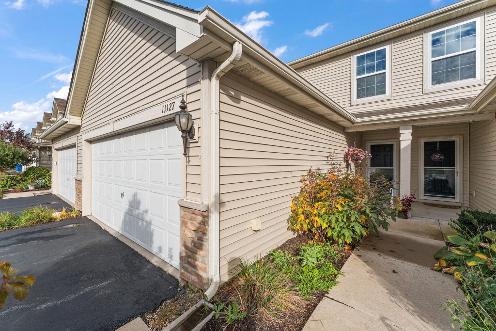 Photo of 11127 Vermont Circle, Crown Point, IN 46307 (MLS # 847056)