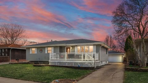 811 Polk Avenue, Dyer, IN 46311 - #: 836305