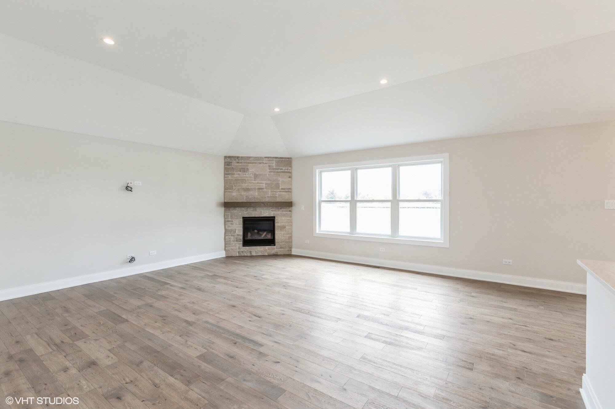 13526 Superior Lane