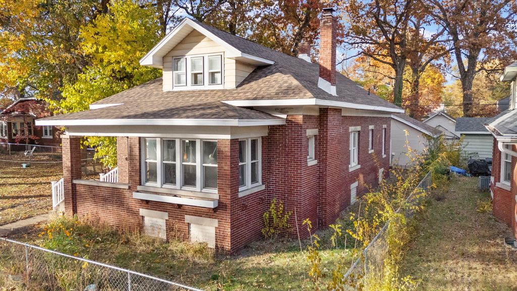 Photo of 214 Fir Street, Michigan City, IN 46360 (MLS # 830503)