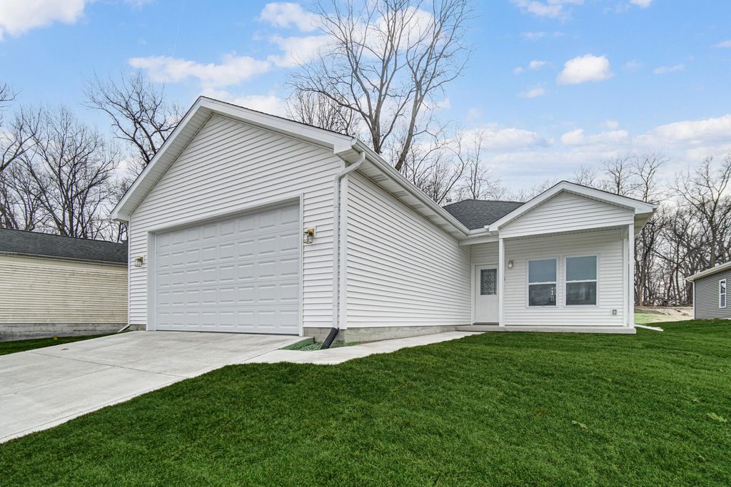 Photo of 3941 Riverdale Avenue, Lake Station, IN 46405 (MLS # 836206)