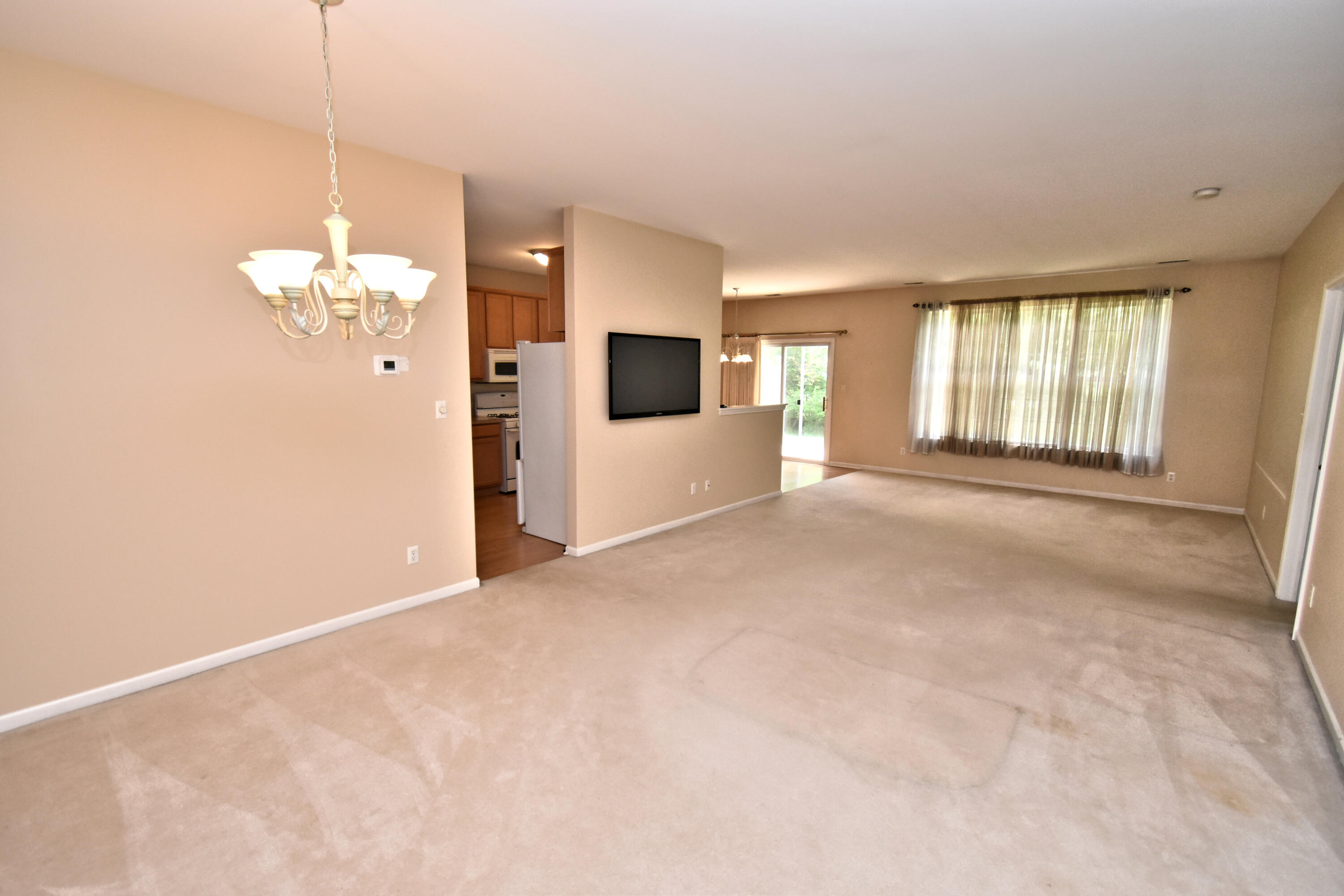 1288 Mackinaw Place