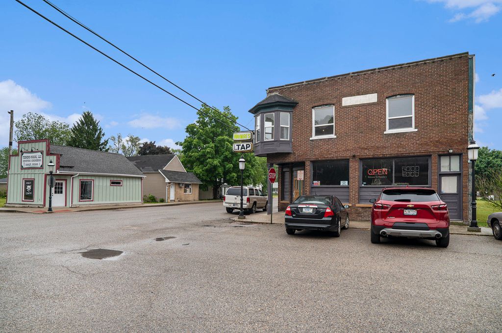 Photo of 4 W Davis Street, Hamlet, IN 46532 (MLS # 831301)