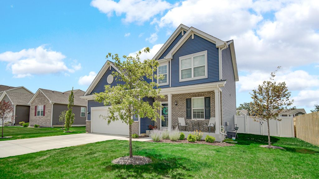 Photo of 3901 Iron Gate Drive, Valparaiso, IN 46385 (MLS # 836853)