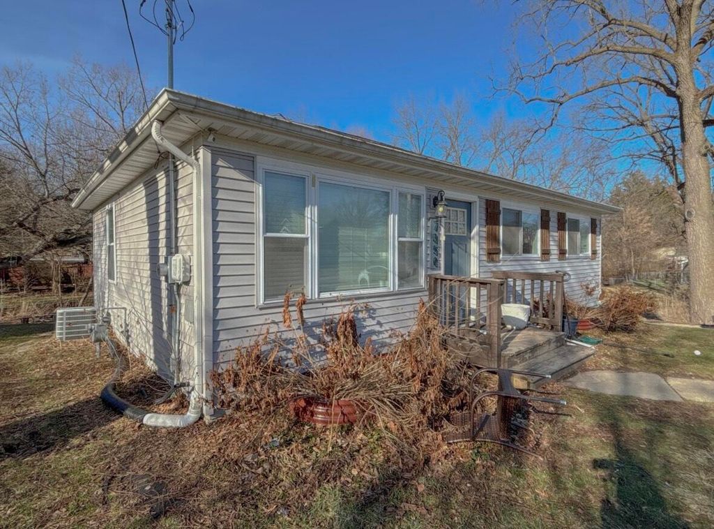 Photo of 7350 Madison Street, Merrillville, IN 46410 (MLS # 832790)