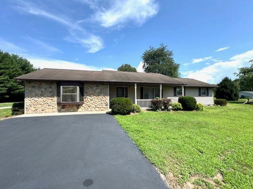 Photo of 2760 S Lovelia Drive, Knox, IN 46534 (MLS # 832381)