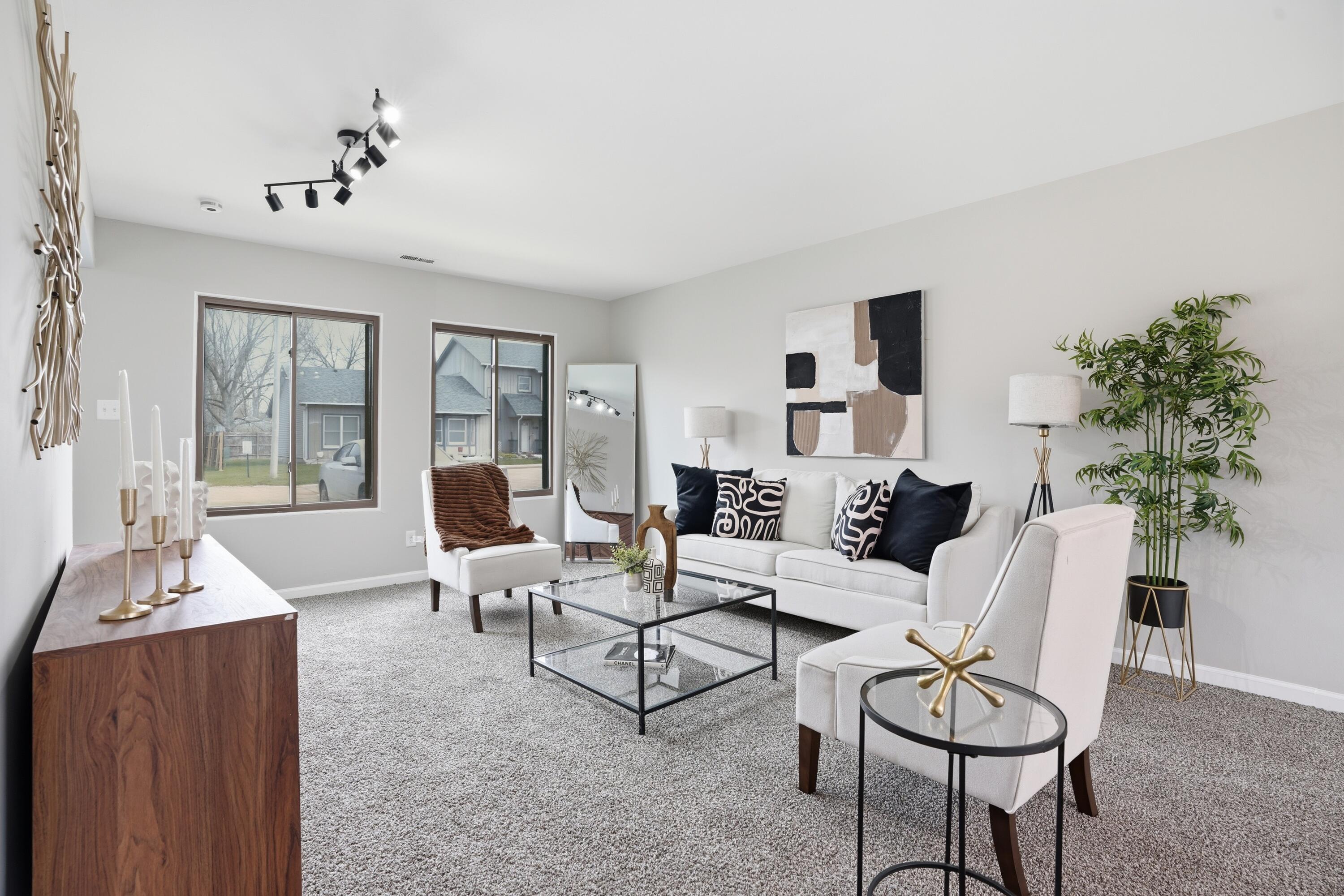 6040 Virginia Street