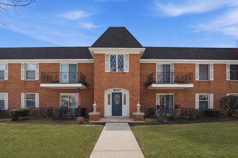 Property photo of 1630 Camellia Drive B-1, Munster, IN 46321