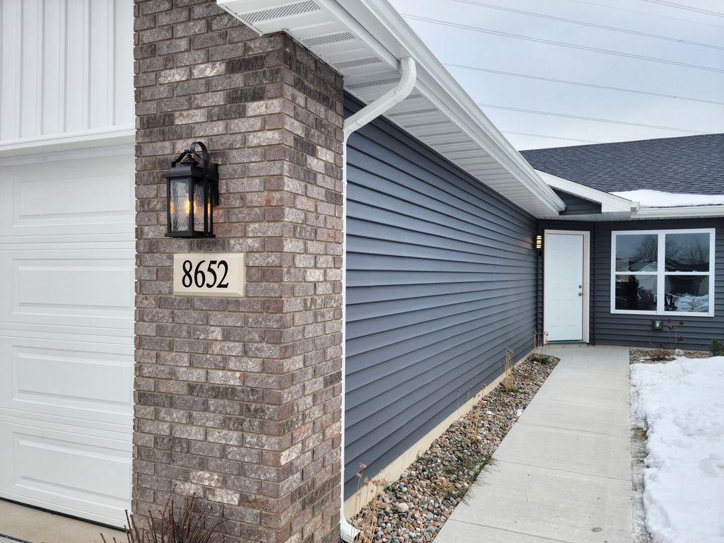 Photo of 8652 Madison Street, Merrillville, IN 46410 (MLS # 831907)