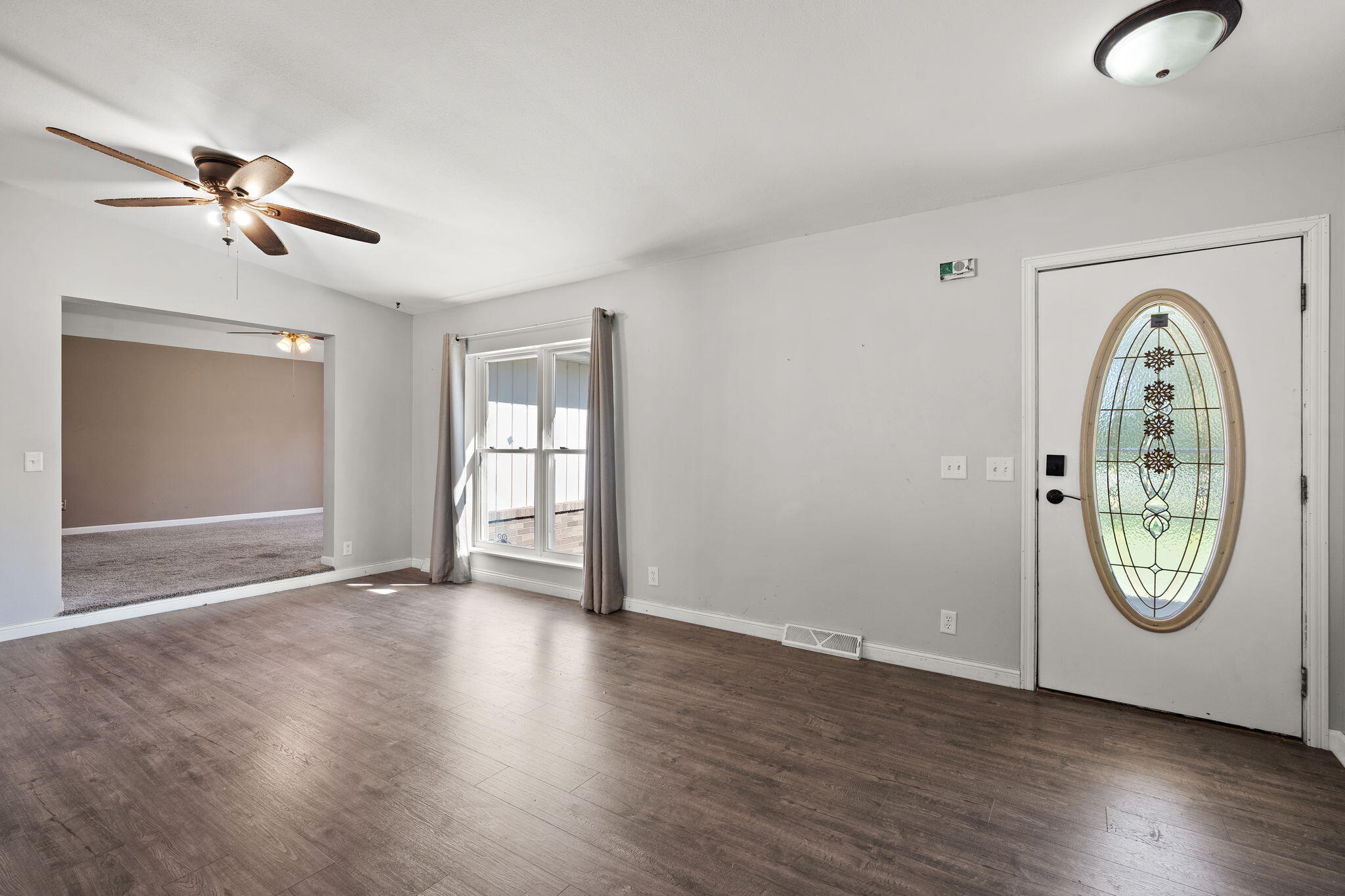 Hebron, Indiana 46341, United States, 3 Bedrooms Bedrooms, ,2 BathroomsBathrooms,Residential,Active,226093