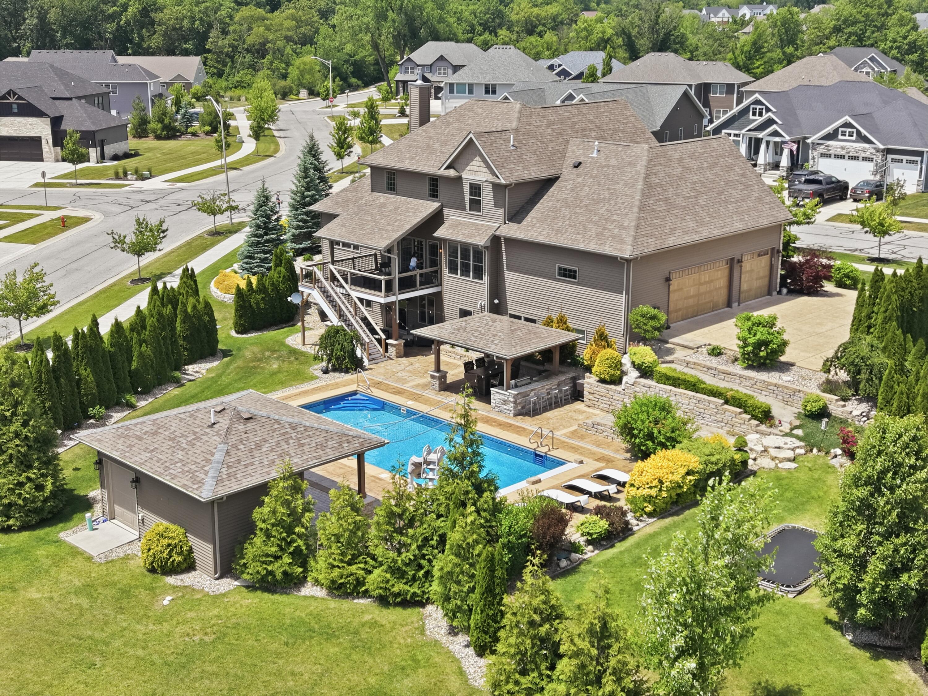 863 Sylvia Lane