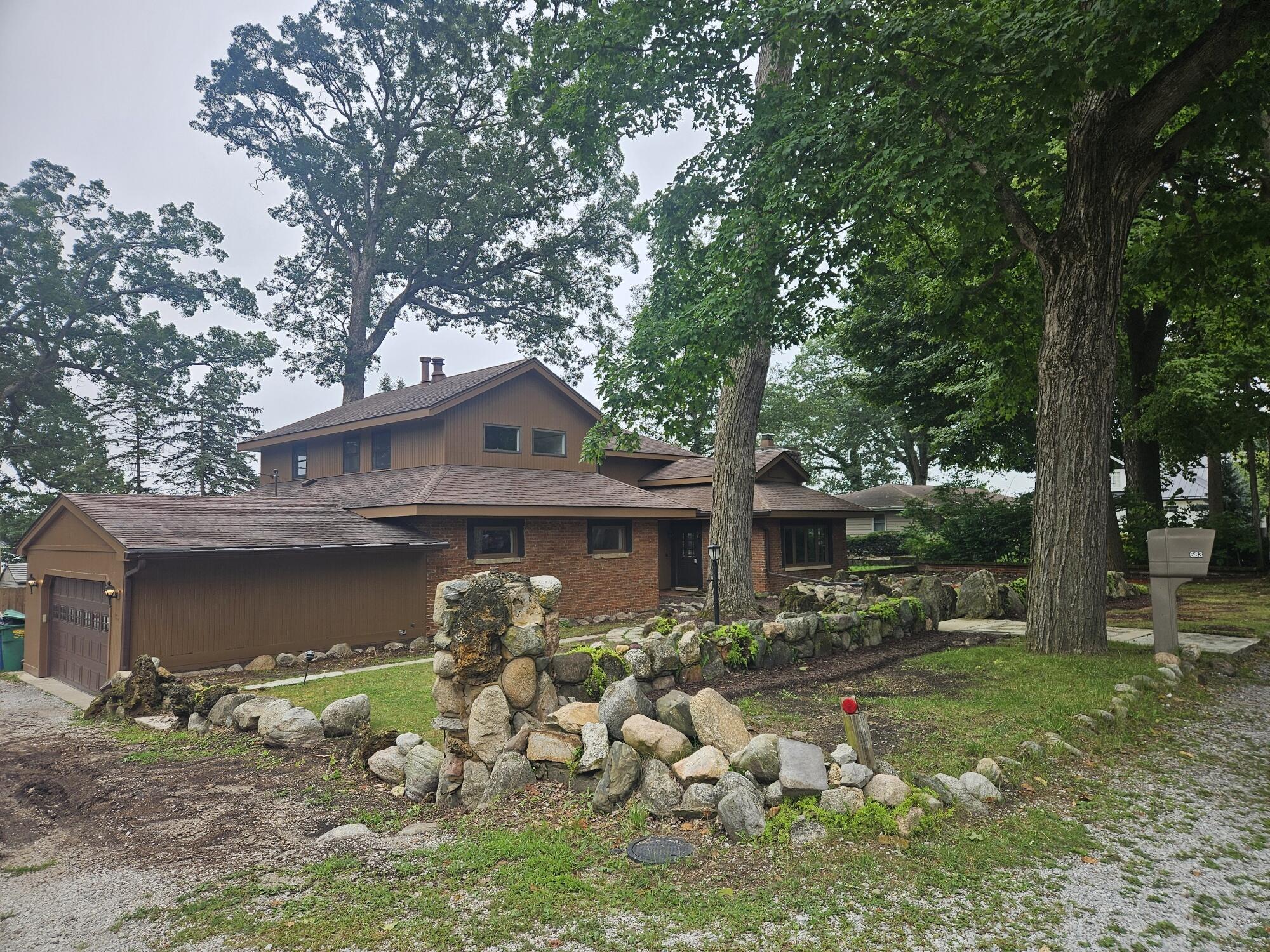 683 Waverly Road