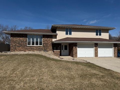 Property photo of 308 King Henry Drive, Schererville, IN 46375