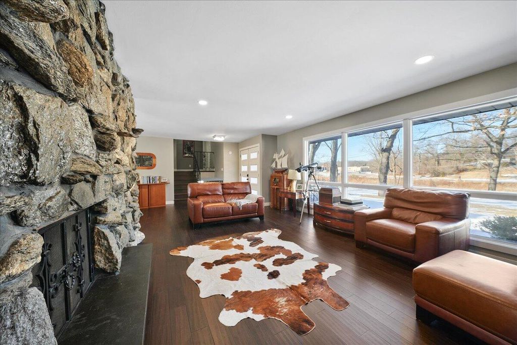 Photo of 7 Diana Court, Portage, IN 46368 (MLS # 834131)