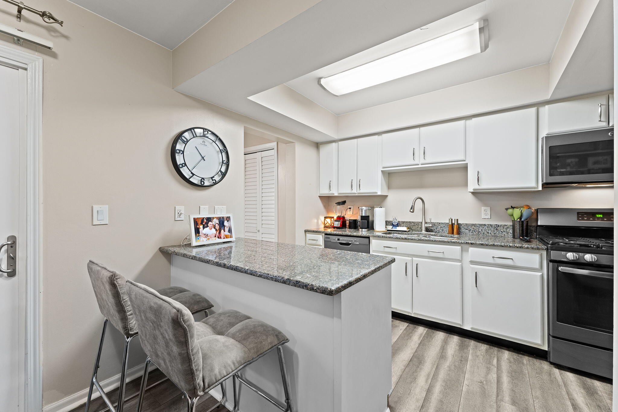 2610 Knollwood Drive