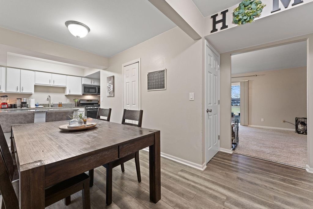 Photo of 2610 Knollwood Drive, Crown Point, IN 46307 (MLS # 832585)