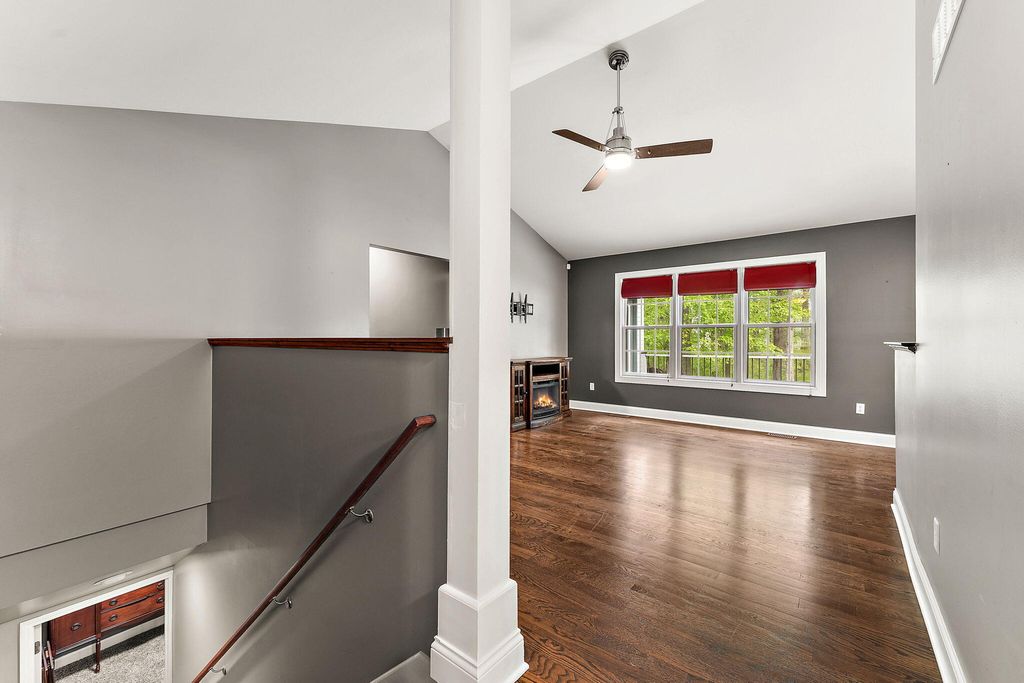 Photo of 289 Dawn Drive, Valparaiso, IN 46385 (MLS # 838520)