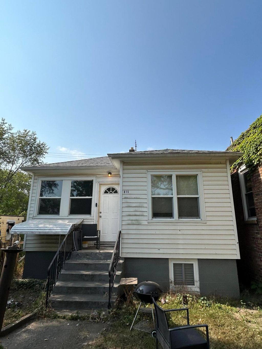 Photo of 815 W 25th Avenue, Gary, IN 46407 (MLS # 839546)