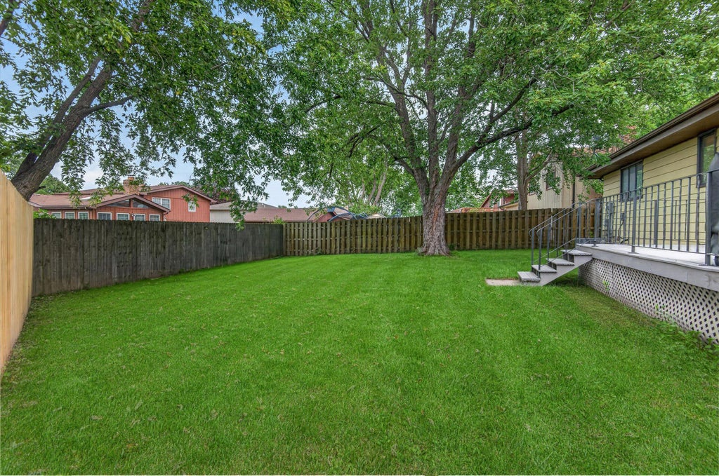 Photo of 5038 W 87th Place, Crown Point, IN 46307 (MLS # 846048)