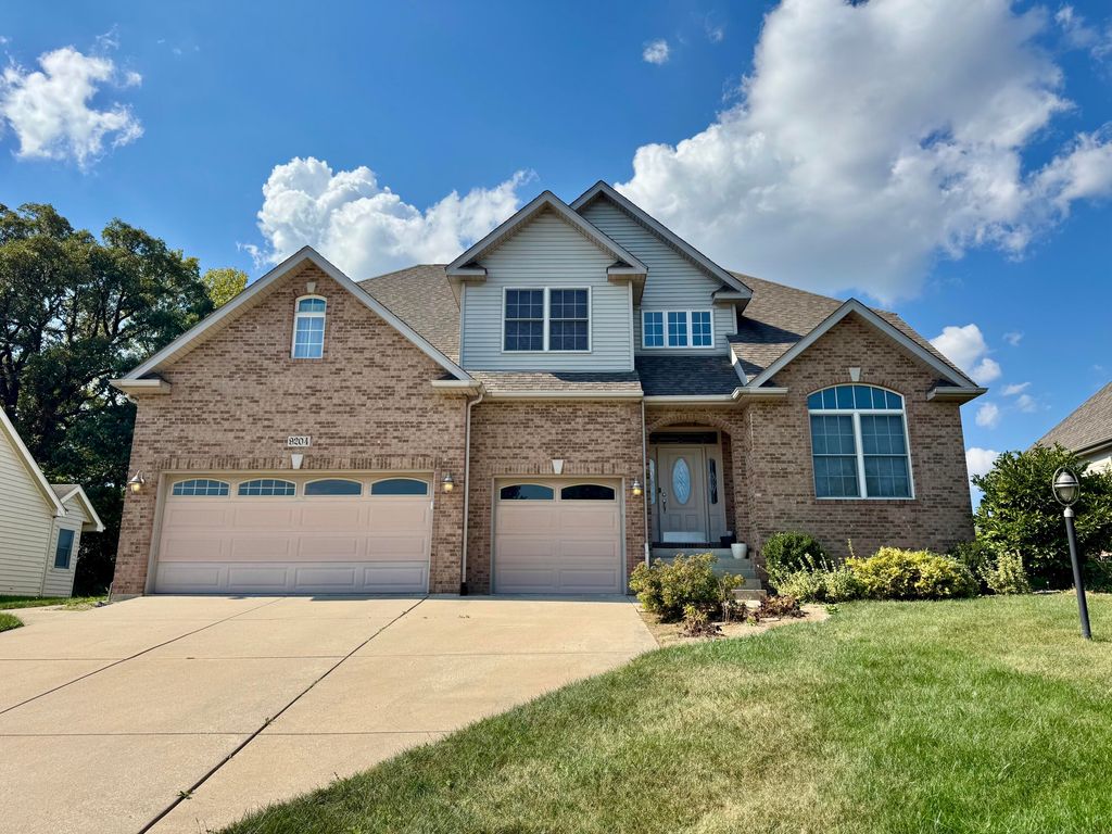 Photo of 9204 Wright Street, Merrillville, IN 46410 (MLS # 833813)