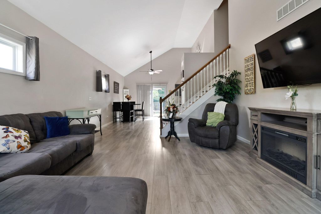 Photo of 2131 Pepperbush Avenue, Chesterton, IN 46304 (MLS # 835476)