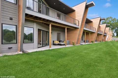 210 Yard Perfect Drive, La Porte, IN 46350 - #: 804536