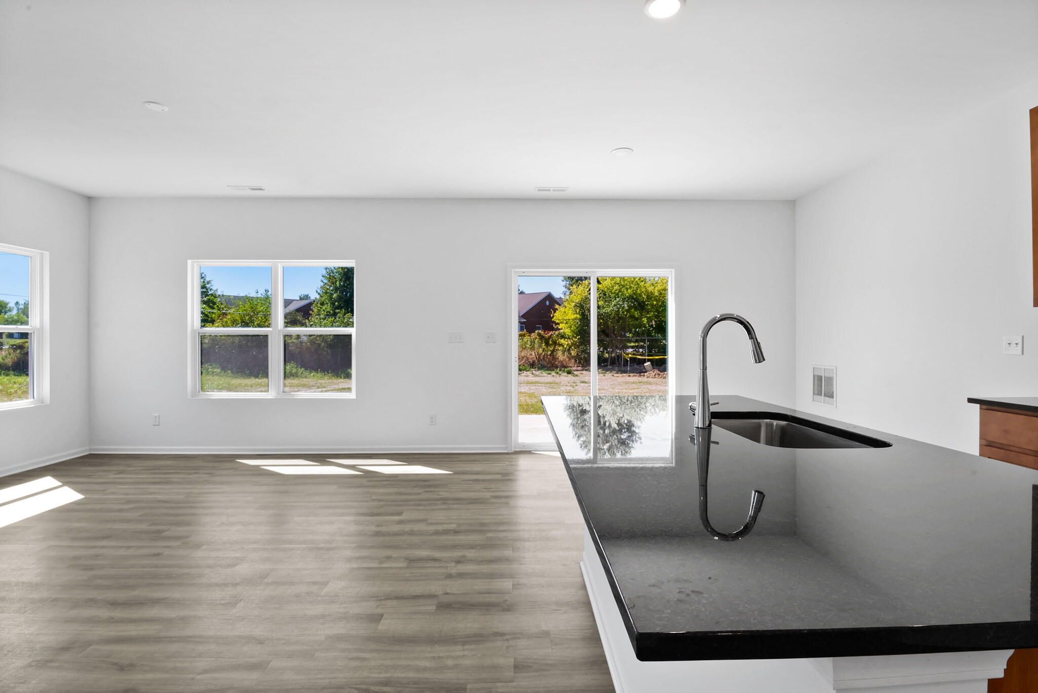 5669 Ruby Road 356-6