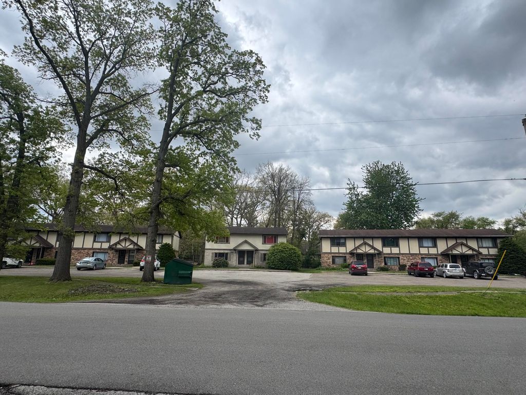 Photo of 335, 375, 415 8th Avenue NW, DeMotte, IN 46310 (MLS # 838712)