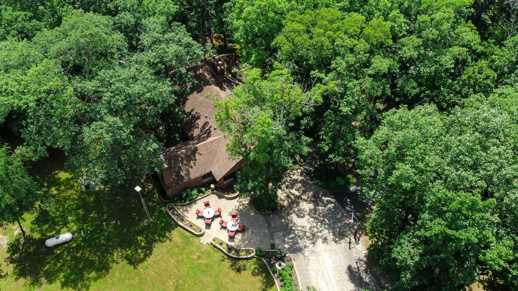 Photo of 12881 White Oak Avenue, Cedar Lake, IN 46303 (MLS # 835197)