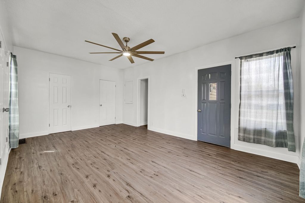 Photo of 610 Highland Street, Hammond, IN 46320 (MLS # 837153)