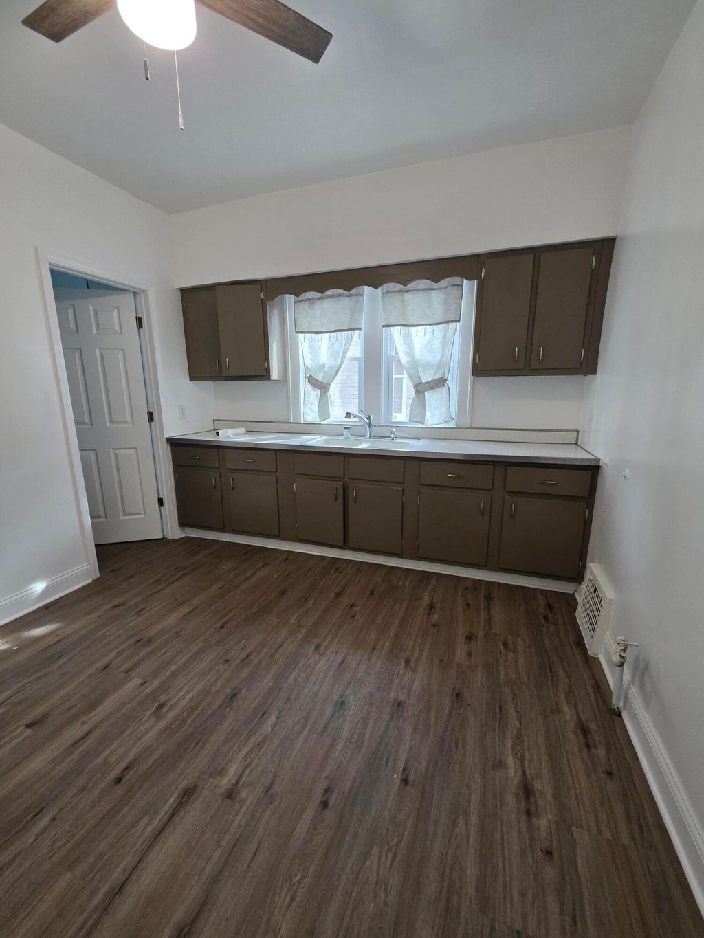 Photo of 610 Highland Street, Hammond, IN 46320 (MLS # 837153)