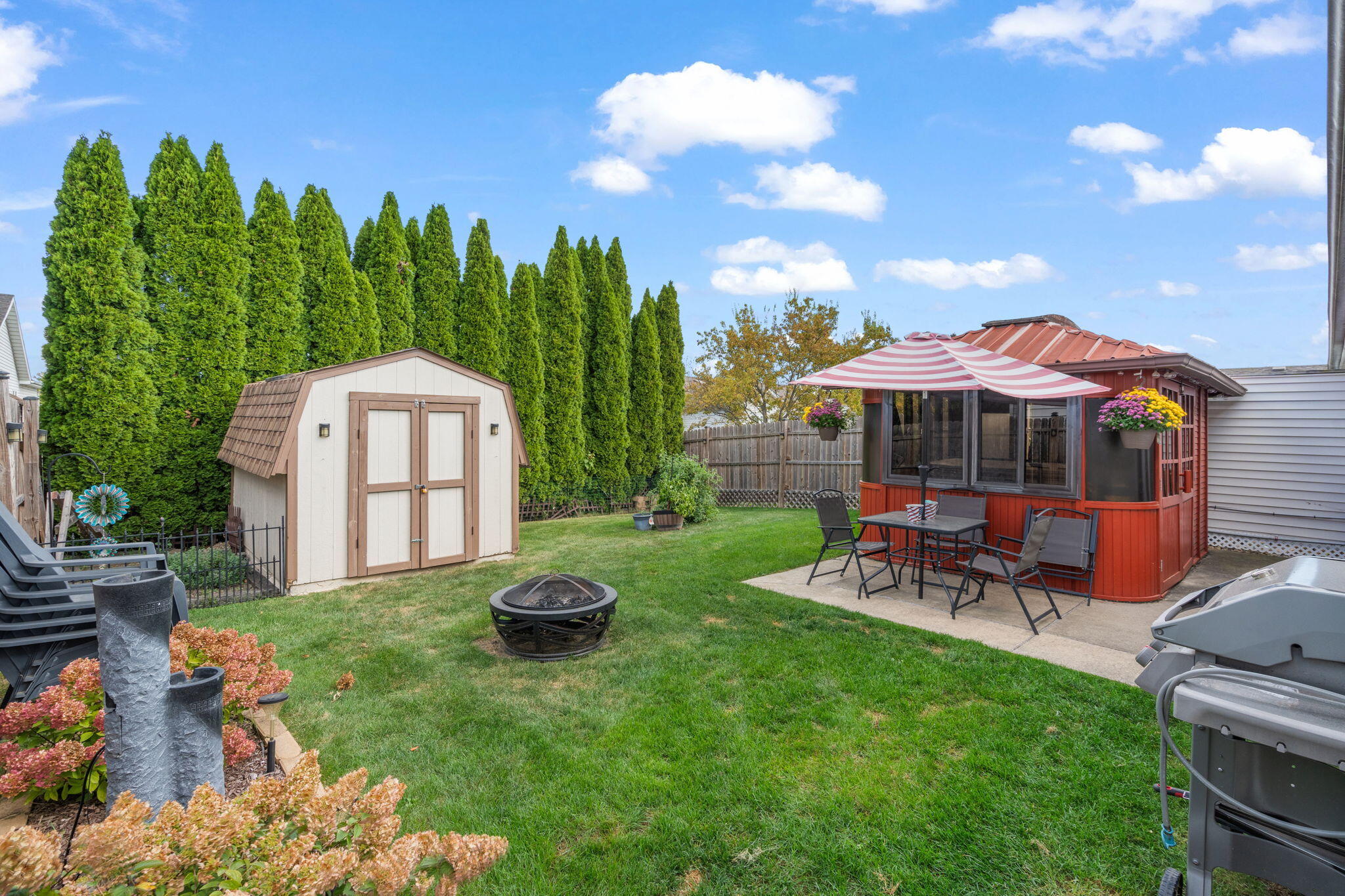 Crown Point, Indiana 46307, United States, 2 Bedrooms Bedrooms, ,2 BathroomsBathrooms,Residential,Active,223562