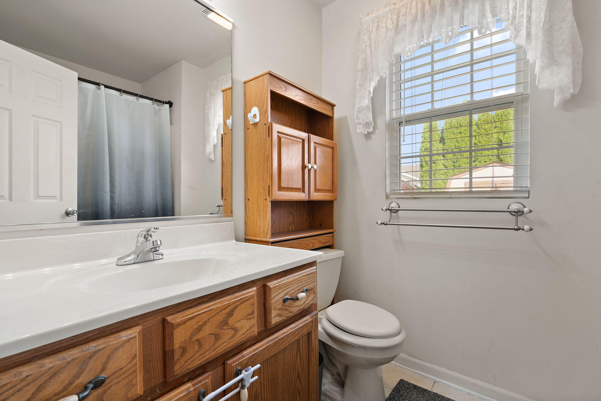 Crown Point, Indiana 46307, United States, 2 Bedrooms Bedrooms, ,2 BathroomsBathrooms,Residential,Active,223562