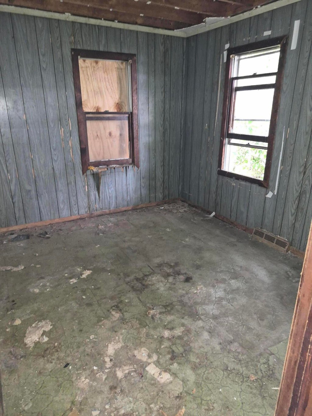 Photo of 819 Mulberry Street, Hammond, IN 46324 (MLS # 843587)
