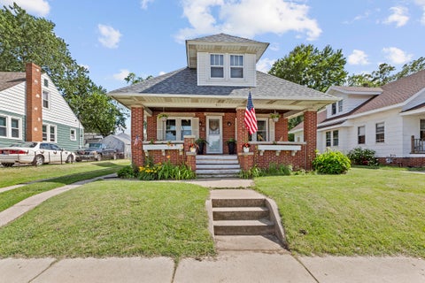 Photo for 511 Greenwood Avenue