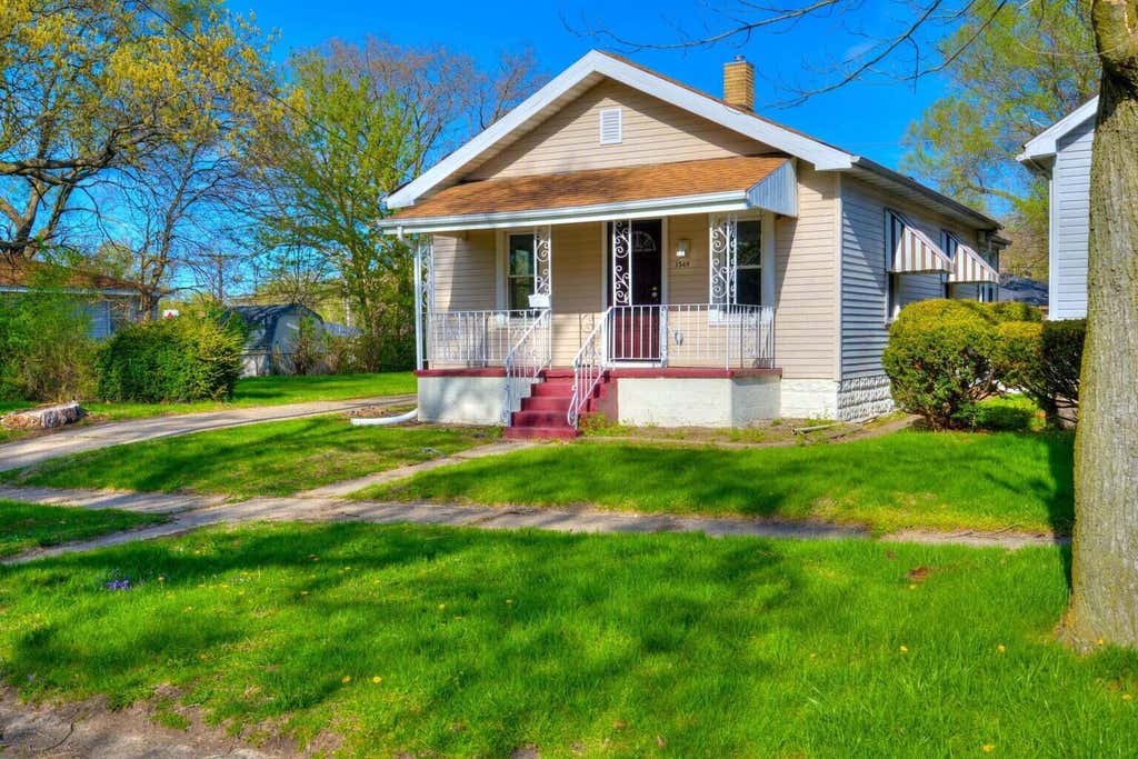 Photo of 3549 Carolina Street, Gary, IN 46409 (MLS # 841290)
