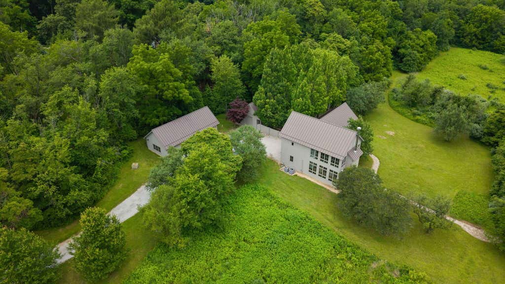 Photo of 126 W 625 N, Valparaiso, IN 46385 (MLS # 841669)