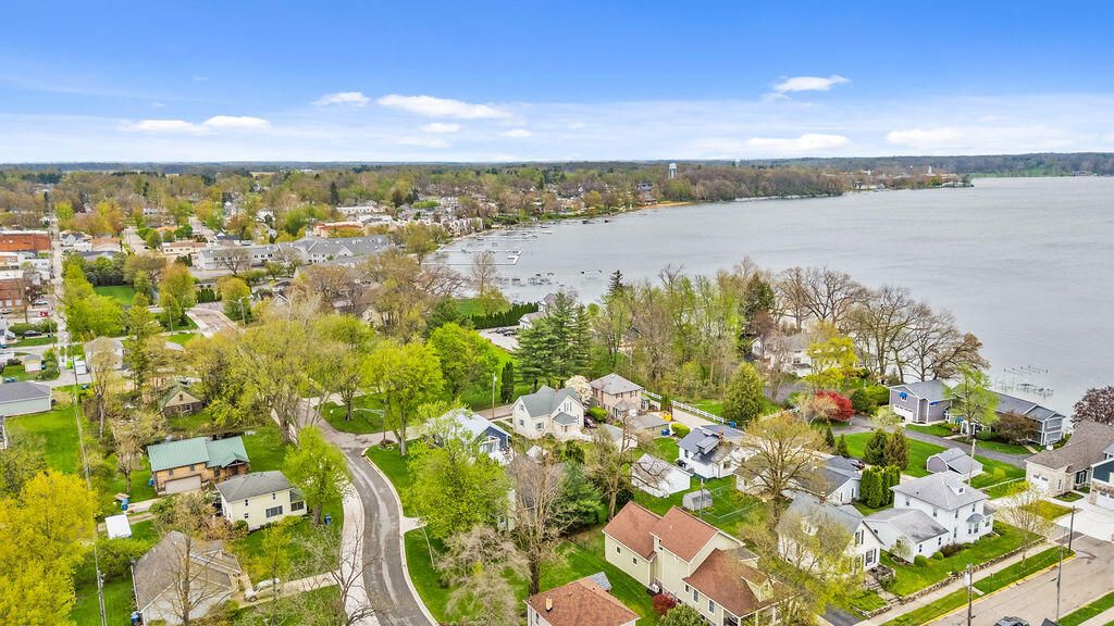 Photo of 209 E Hawkins Court, Culver, IN 46511 (MLS # 837597)